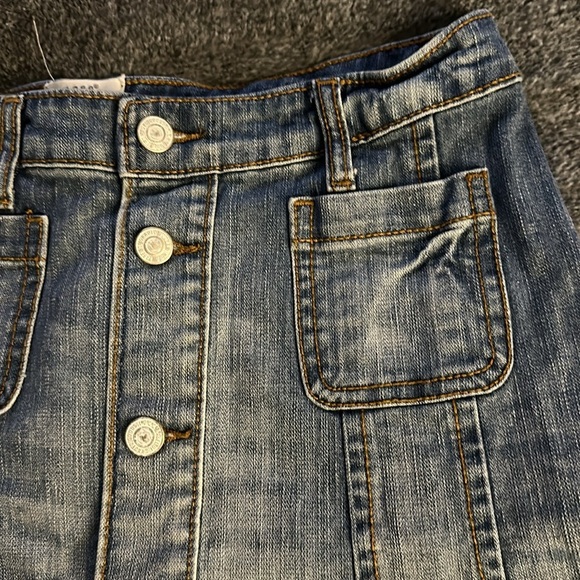 H&M Sz 4 Vintage style Womens Skirt/Blue Denim knee length Skirt/A Line Skirt - Picture 4 of 10
